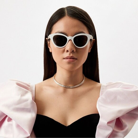 VERSACE White Cat Eye Sunglasses VE4435 Medusa Logo Retro - Picture 13 of 13